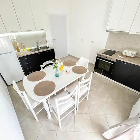 Aqua Vista Haven B53