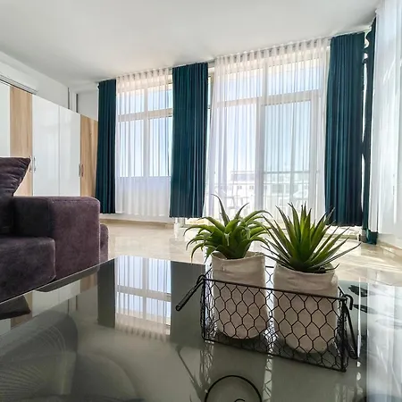 Aqua Vista Haven B53