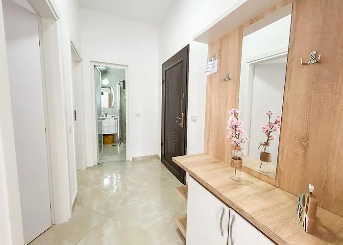 Aqua Vista Haven B53 Golem (Tirana)