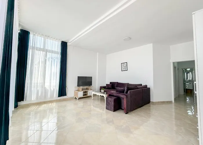 Aqua Vista Haven B53 * Golem (Tirana)